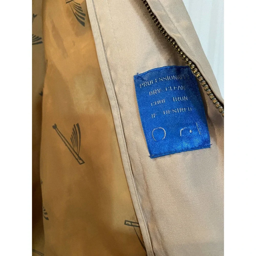 Vintage Orvis Full Lined Fly-fishing Windbreaker jacket Members Only Style Large